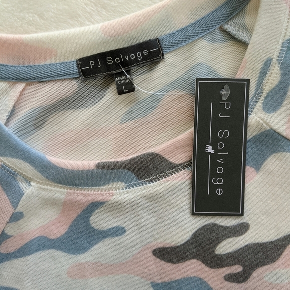 PJ Salvage Pullover Camouflage Print Long Sleeve Brushed Knit Blue Pink L NWT - Picture 12 of 13
